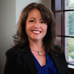 Michele Trombly Headshot