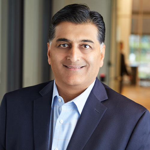 Tesh Thakarar Headshot