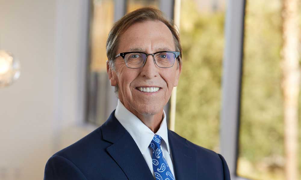 Bob Curley Headshot