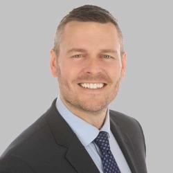 Alex Connally Headshot