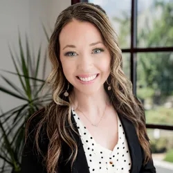 Jennifer Hargis headshot