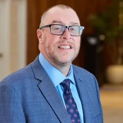 Paul Hawkins Headshot